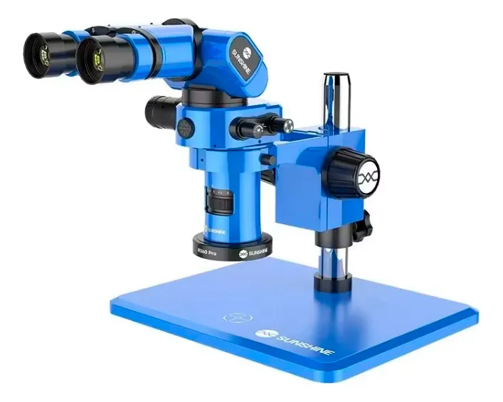 Microscópio Trinocular